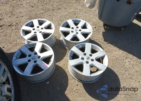 2011 Ford Expedition El Xlt из США, поврежденный, VIN 1FMJK1J52BEF37758